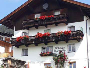 Ferienwohnung für 2 Personen, mit Garten und Balkon, kinderfreundlich in Osttirol