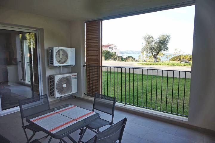 Gîte pour 4 personnes, avec terrasse à Saint-Florent - 3