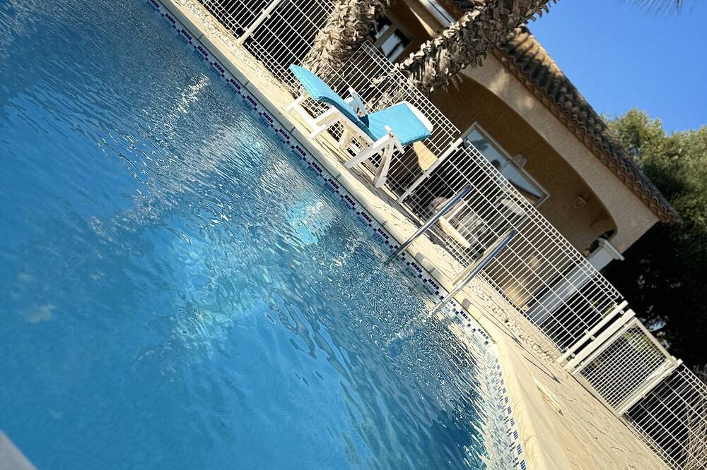 Magnifique Villa 5 Chambres, Piscine, Jardin in Sauvian, Côte d'Améthyste