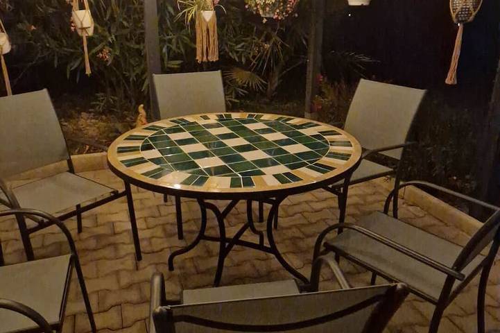 Gîte pour 6 personnes, avec piscine, animaux acceptés à Saint-Hilaire-de-Brethmas