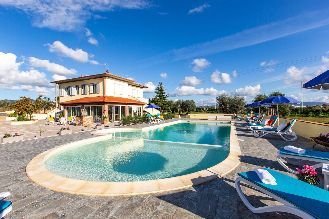 Villa voor 12 personen met tuin in Cecina, Etruskische kust