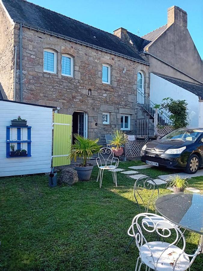 Location de vacances pour 5 personnes, avec jardin et vue à Plougoumelen - 2