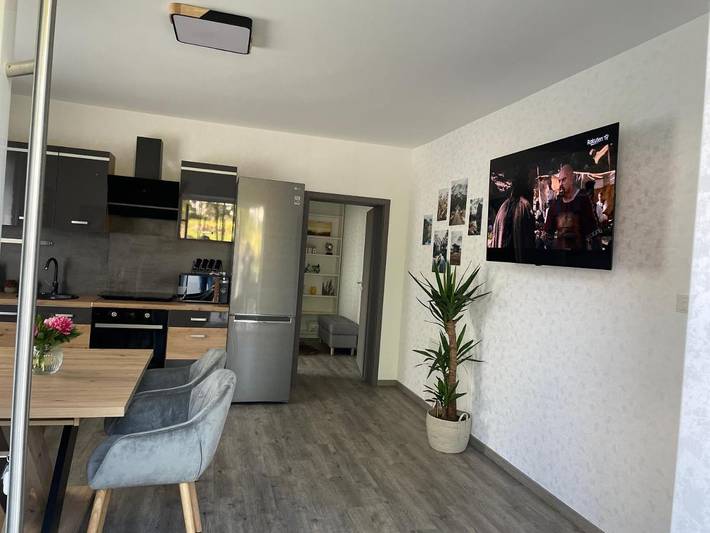 Gîte pour 3 personnes, avec Balcon et Terrasse ainsi que Jardin et Vue à Hünfeld