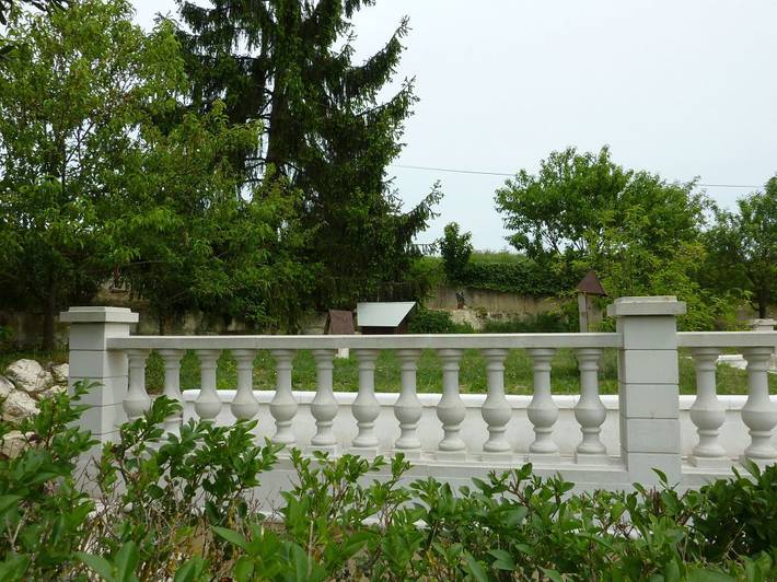 Gîte pour 4 personnes, avec terrasse ainsi que piscine et jardin à Chissay-en-Touraine - 3