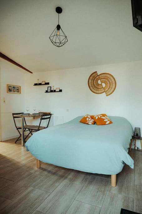 Gîte pour 2 personnes, avec jardin et terrasse, animaux acceptés à Cieurac - 4