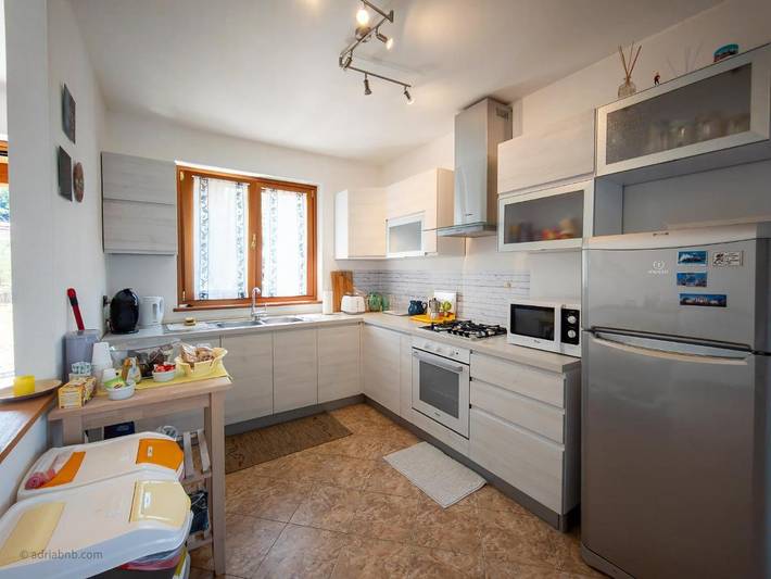 Chambre d’hôte pour 4 personnes, avec jacuzzi ainsi que jardin et piscine à Muggia - 2