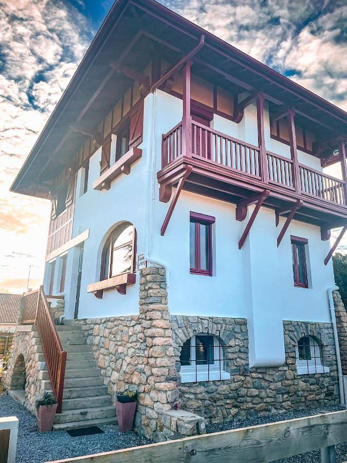 Villa pour 10 personnes, avec balcon ainsi que piscine et jardin à Labenne - 2