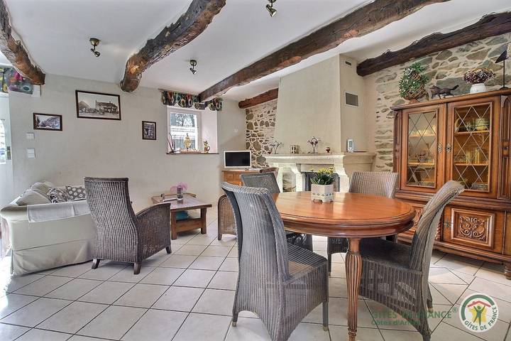 Gîte pour 5 personnes, avec jardin et terrasse, animaux acceptés en Cotes-d'Armor - 4