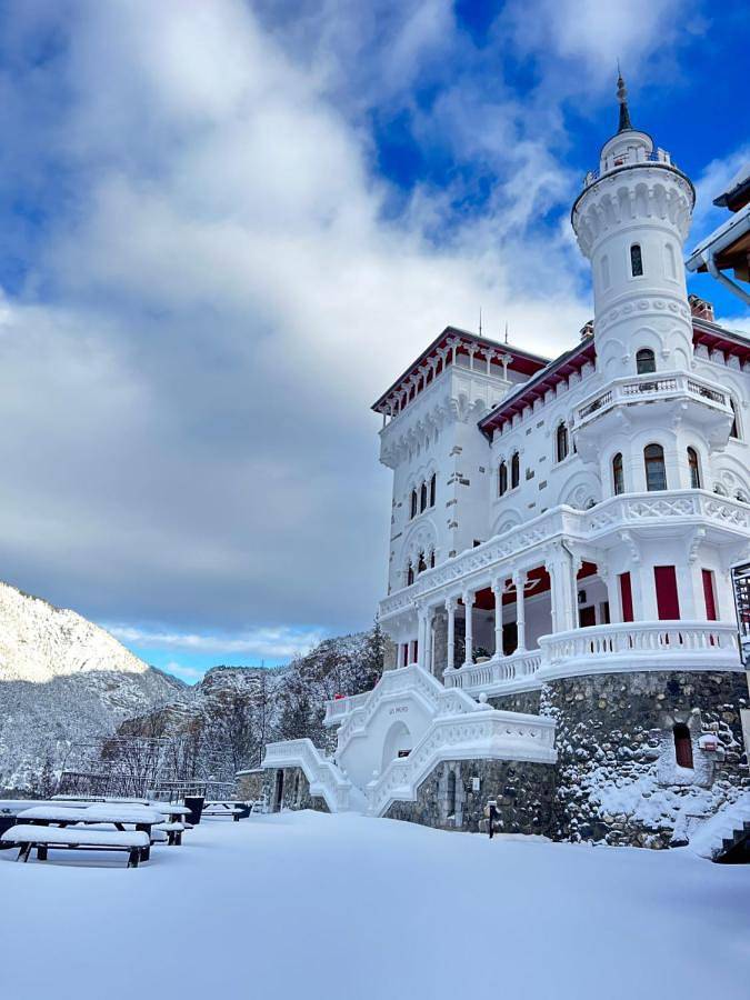 Résidence Château des Magnans by Nevesol in Jausiers, Parc national du Mercantour