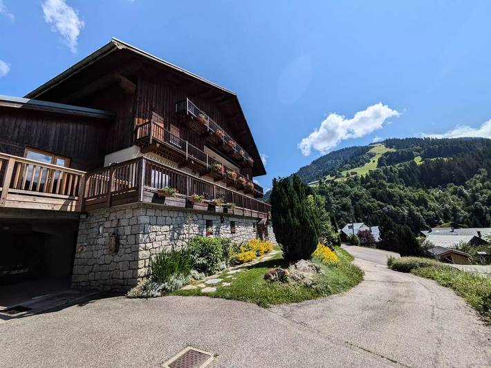 Gîte pour 4 personnes, avec balcon et vue dans Arêches - 3