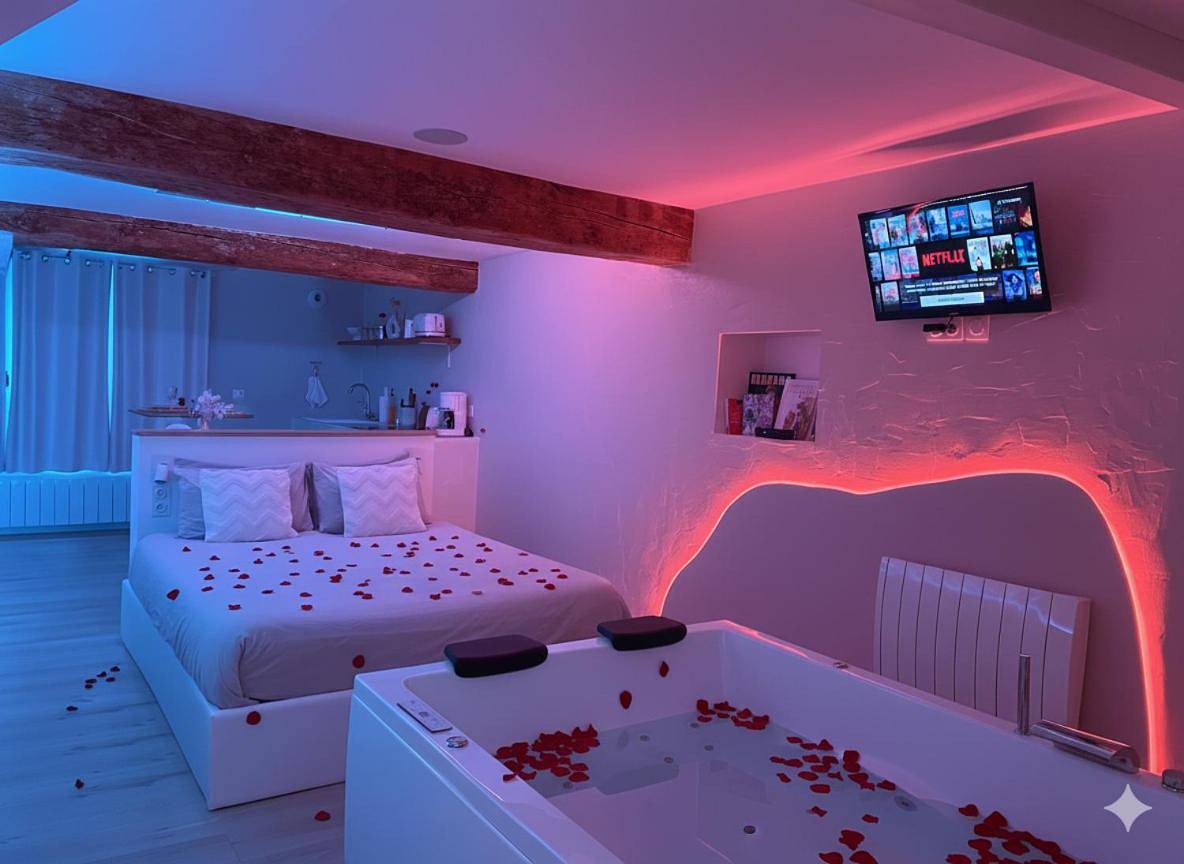 Appartement entier, Les Jolies Nuits - À la folie, Loft & Spa in Montrevault-sur-Èvre, Région de Cholet