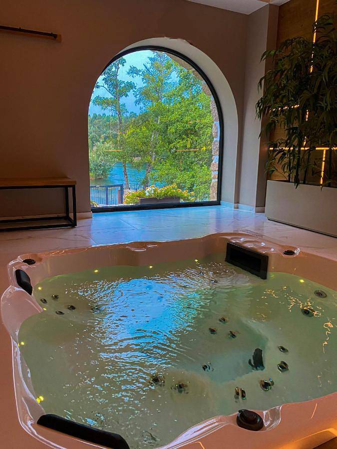 Gîte pour 3 personnes, avec jacuzzi et jardin au Portugal - 4