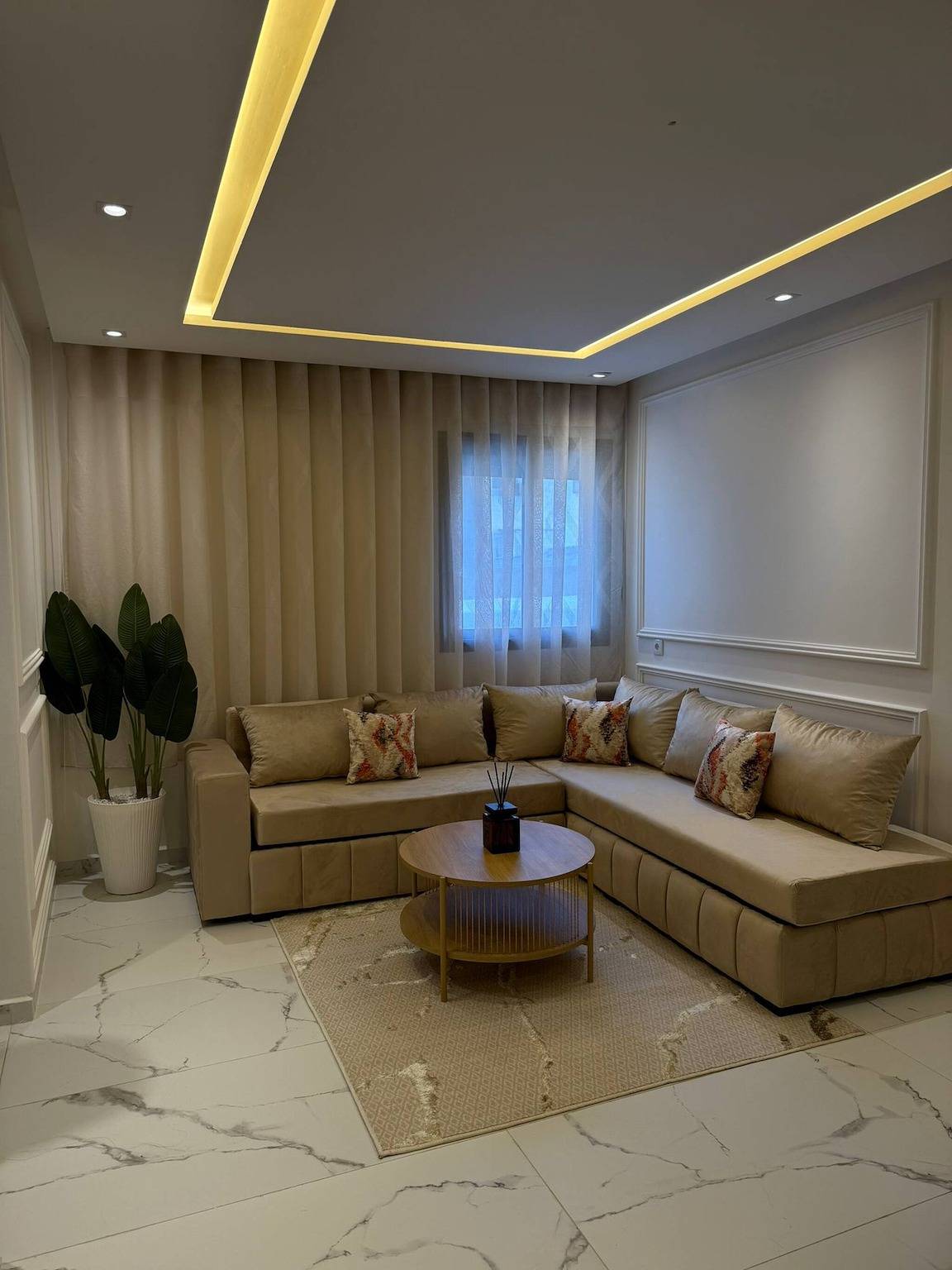 Ganze Wohnung, Charmante 2-Zimmer-Wohnung im Herzen von Rabat in Rabat, Region Rabat-Salé-Zemmour-Zaer