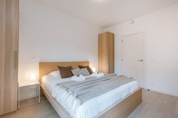 3Br home w/ kitchen & workspace in Ciudad de Ostende, Ostende