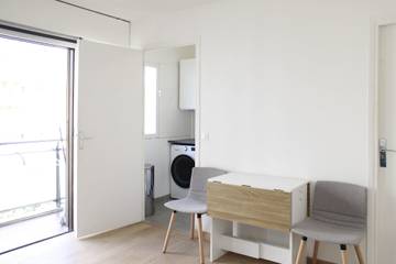 Location De Vacances pour 4 Personnes dans Courbevoie, Hauts-de-Seine, Photo 4