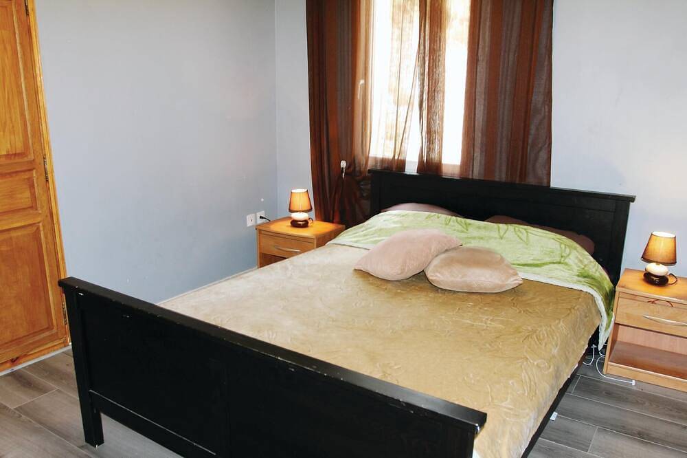 Fantastisches Haus mit 4 Schlafzimmern. in Les Angles (Gard), Nimes und Umgebung