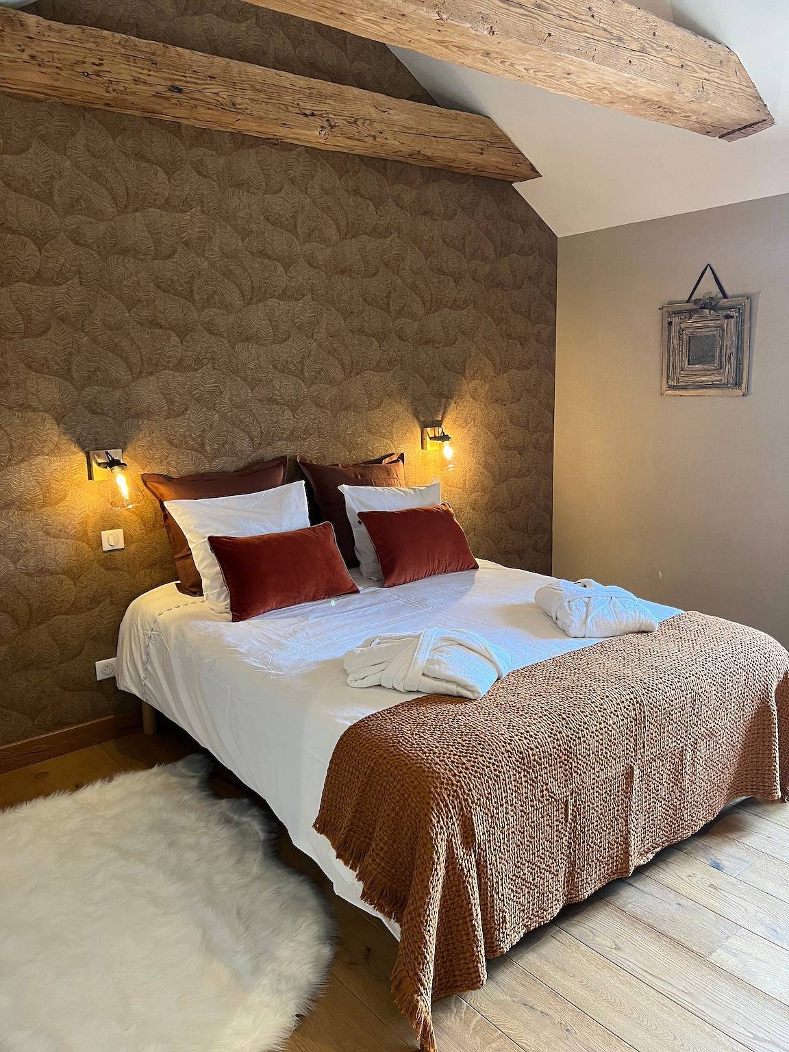 Chambre d’hôtes « Chambre Douglas avec salle de bains », terrasse partagée, Wi-Fi, climatisation in Champdray, Saint-Dié-des-Vosges