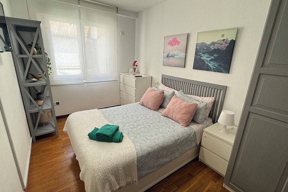 Apartment in La Barrera, in the heart of the city. Ideal situation in La Coruña, Galician Coast
