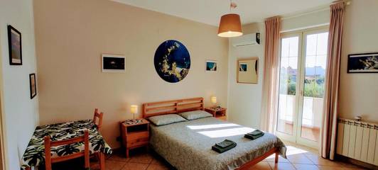 Gîte pour 4 personnes, avec vue et balcon à Torre Faro