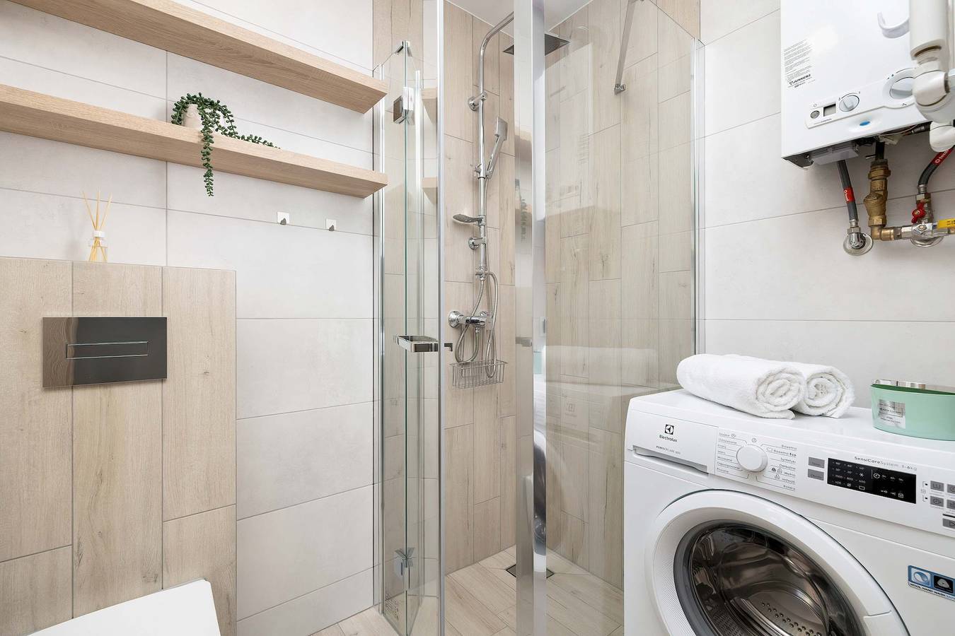 Ganze Wohnung, Al  Korfantego 24 Katowice   Elegant Apartment in City Center with Desk and City View in Kattowitz, Schlesien