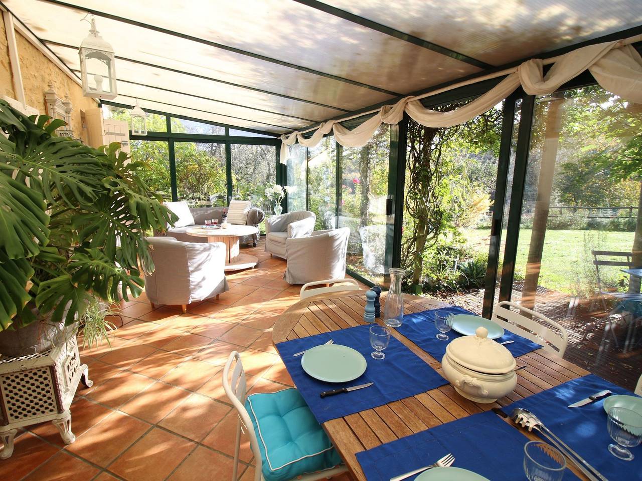 Haus mit Charme Komfort Ruhe Privatpool in Lanquais, Périgord Pourpre