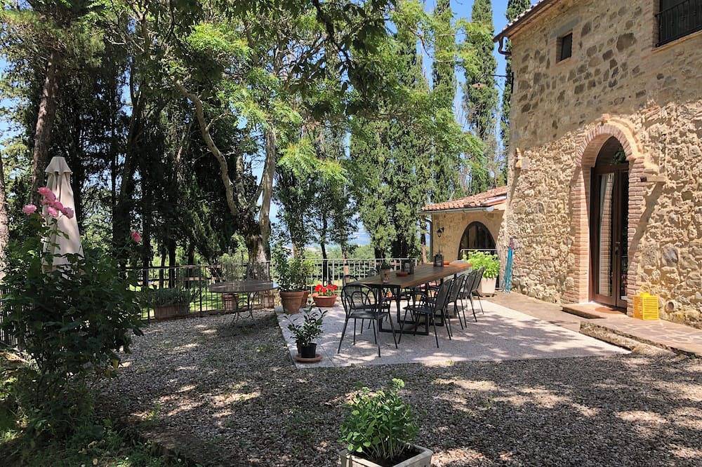 Ferme entière près de Montepulciano Sienne val d'orcia piscine privée in Sarteano, Province de Sienne