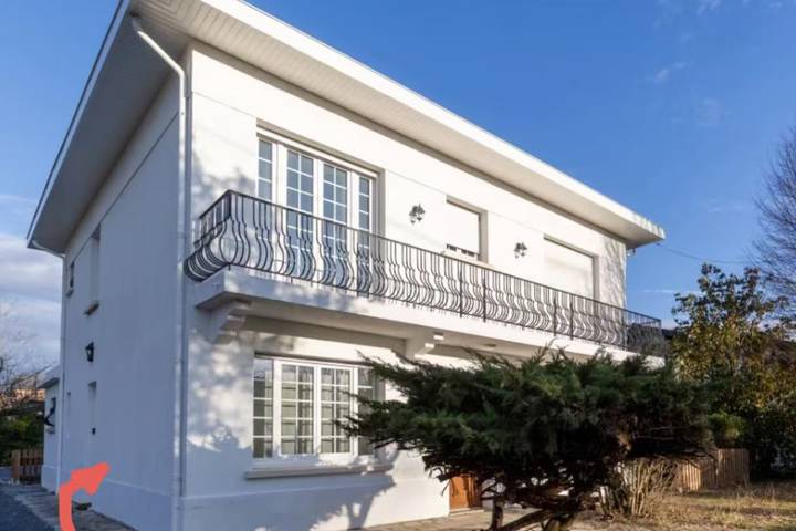 Gîte pour 2 personnes, adapté aux familles à Pessac - 3