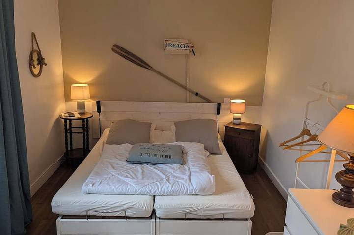 Location de vacances pour 12 personnes, avec jardin dans Grande plage de Kervoyal - 2