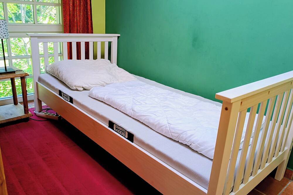 Ganze Wohnung, Familienferien direkt am See - Wohnung 4 in Behren-Lübchin, Mecklenburgische Ostseeküste
