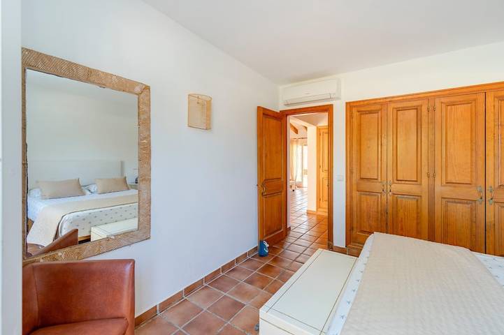 Appartement entier, Casa Massieu - Relax steps from the beach in Son Xoriguer, Ciutadella