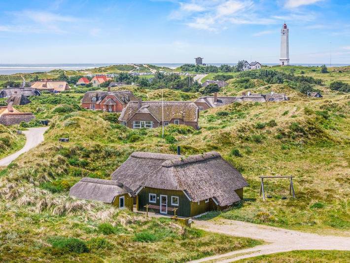 Villa für 8 Personen, mit Balkon/Terrasse und Whirlpool sowie Sauna in Blavand