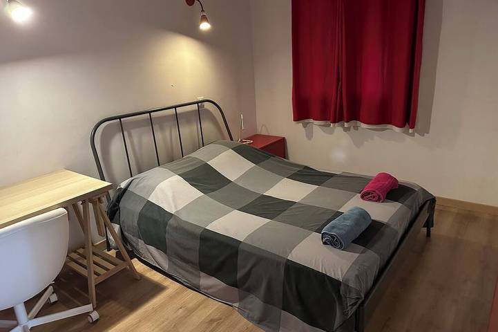 Location de vacances pour 10 personnes, avec terrasse à Laudun-l'Ardoise - 2