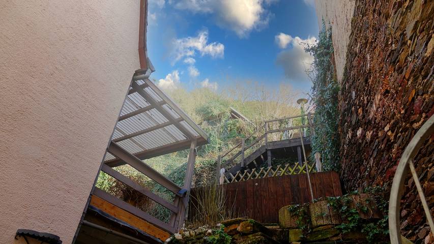 Ferienhaus für 4 Personen, mit Ausblick und Terrasse in Zell (Mosel) - 2