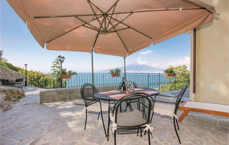 Location de vacances pour 10 personnes, avec terrasse, animaux acceptés dans Campania - 4