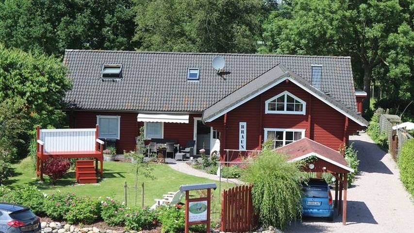 Ferienwohnung für 2 Personen, mit Garten und Terrasse, kinderfreundlich in Kollmar