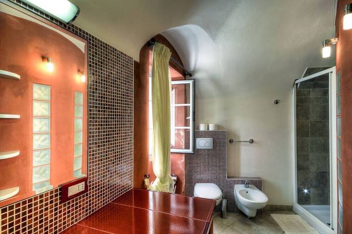 Appartamento intero, Accogliente appartamento "La Piazzetta" in struttura con giardino e piscina in Civezza, Riviera di Ponente