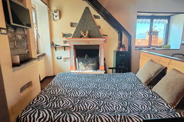 Little Gem Challet - Trekking House Como Lake in Comune di Torno, Lago di Como