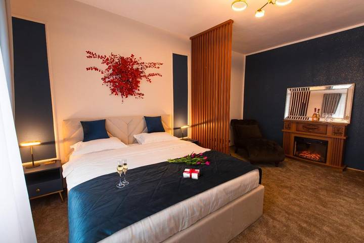 Chambre d’hôte pour 4 personnes, avec Balcon et Vue à Bucarest