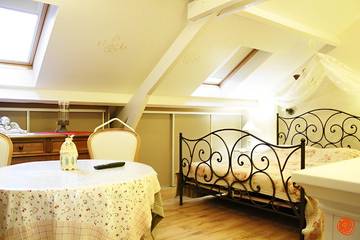Gîte pour 8 personnes, avec jardin et terrasse à Binche