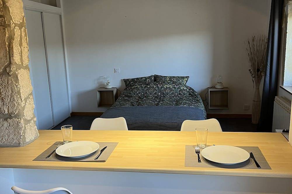 Ganze Wohnung, Studio de Charme au Coeur de Valréas in Valréas, Enclave de Valreas