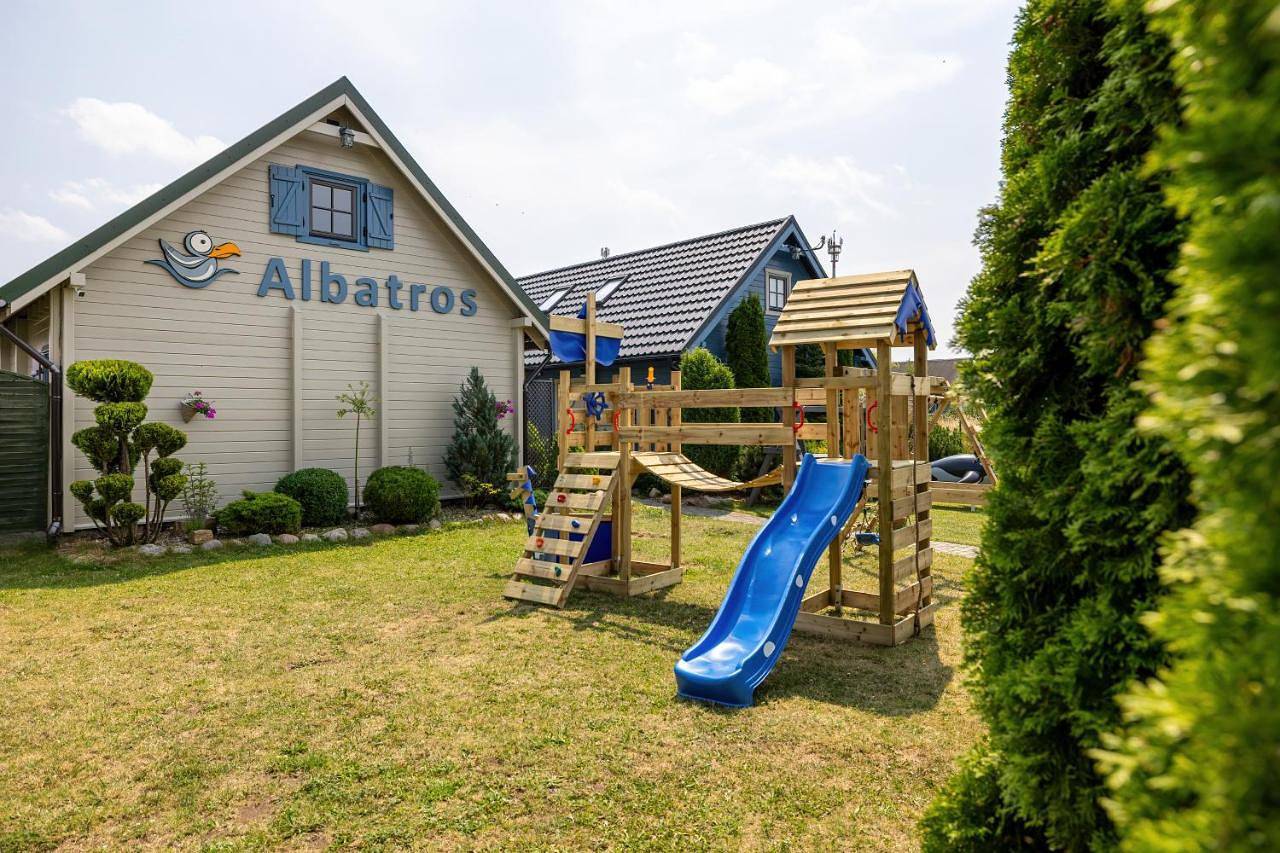 Domki Letniskowe Albatros in Rewal, Powiat gryficki