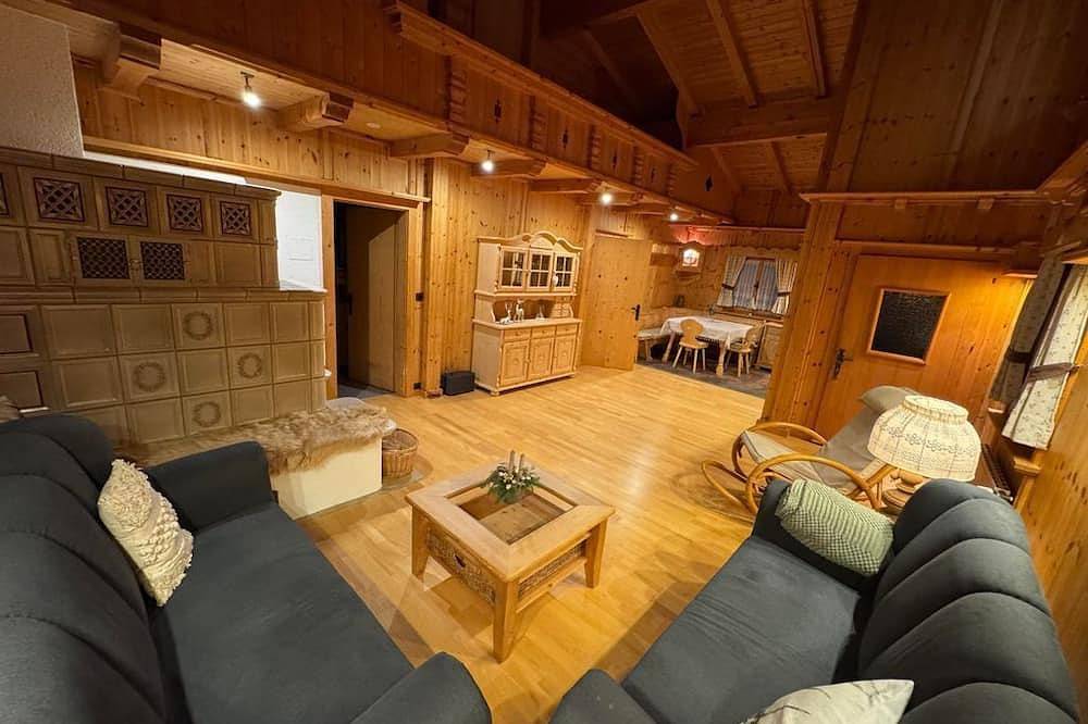 Ganze Wohnung, Chalet Zillertal, Deutschland in Hausen (Wied), Mittelrhein