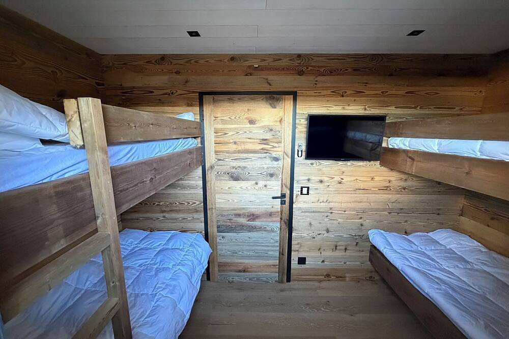 Chalet 115m2 haut de gamme dans station de ski idéal 2 familles (8-10 personnes) in Saint-Pierre-dels-Forcats, Parc naturel régional des Pyrénées catalanes
