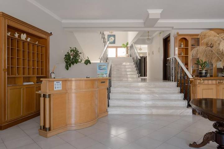 Hotel voor 2 personen, with balkon and uitzicht as well as tuin op Thassos