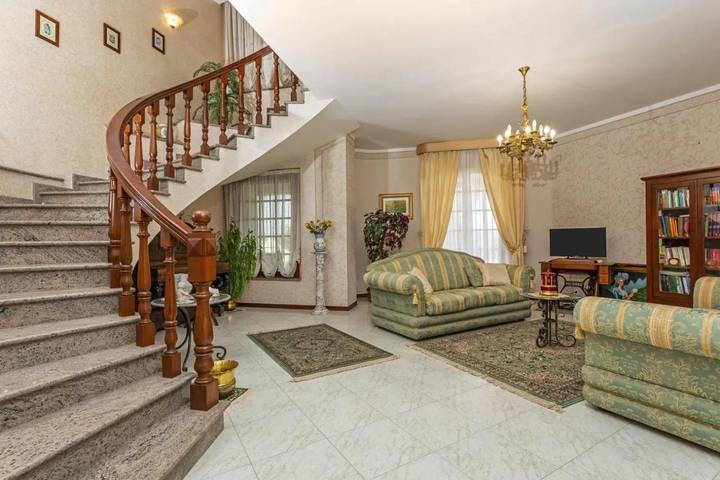 Appartamento per 4 persone, con Balcone e Terrazza nonché Giardino e Panorama a Aci Sant'Antonio