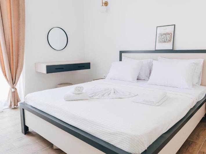 Ferienwohnung für 4 Personen, mit Balkon/Terrasse in Montenegro - 2