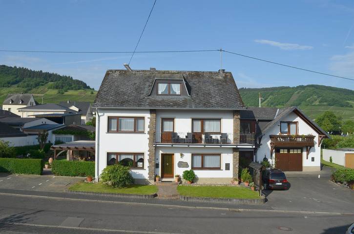 Pension für 2 Personen, mit Balkon und Terrasse sowie Garten und Sauna in Schweich an der Römischen Weinstraße