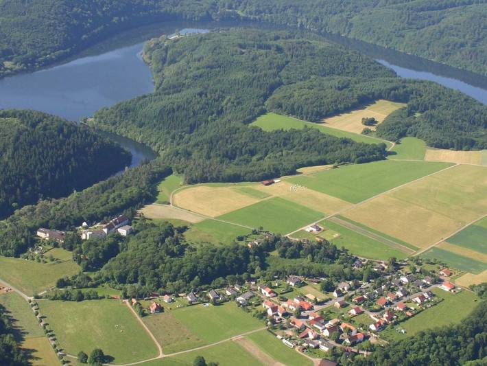 Ferienwohnung für 2 Personen, mit Balkon und Terrasse sowie Garten in Vöhl - 4