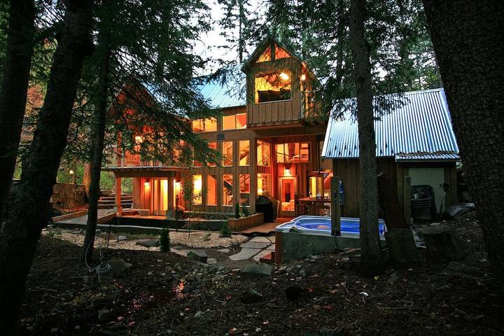 Vacation rental for 6 people, with balcony and hot tub in Utah County