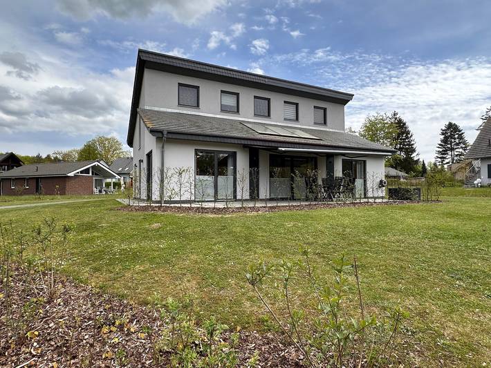 Ferienhaus für 6 Personen, mit Garten und Terrasse sowie Sauna und Seeblick in Malchow - 2